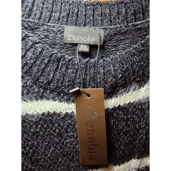 NWT Zenobia Black/White Fuzzy Sweater Sz 2XL - Picture 2 of 4
